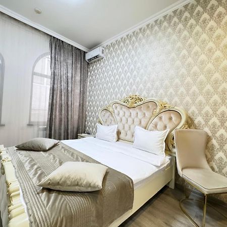 Yerevan Hotel Exterior photo
