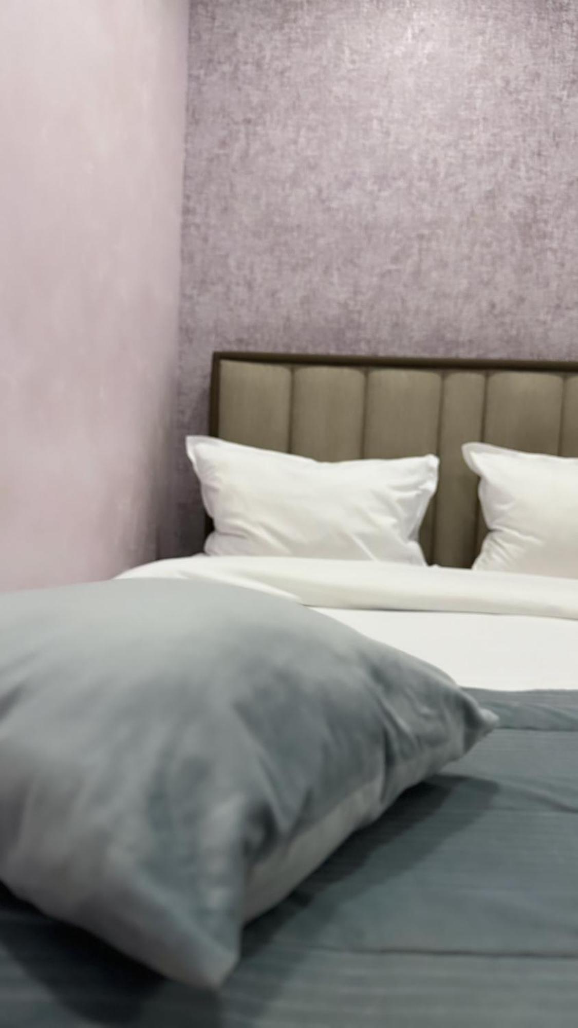 Yerevan Hotel Room photo
