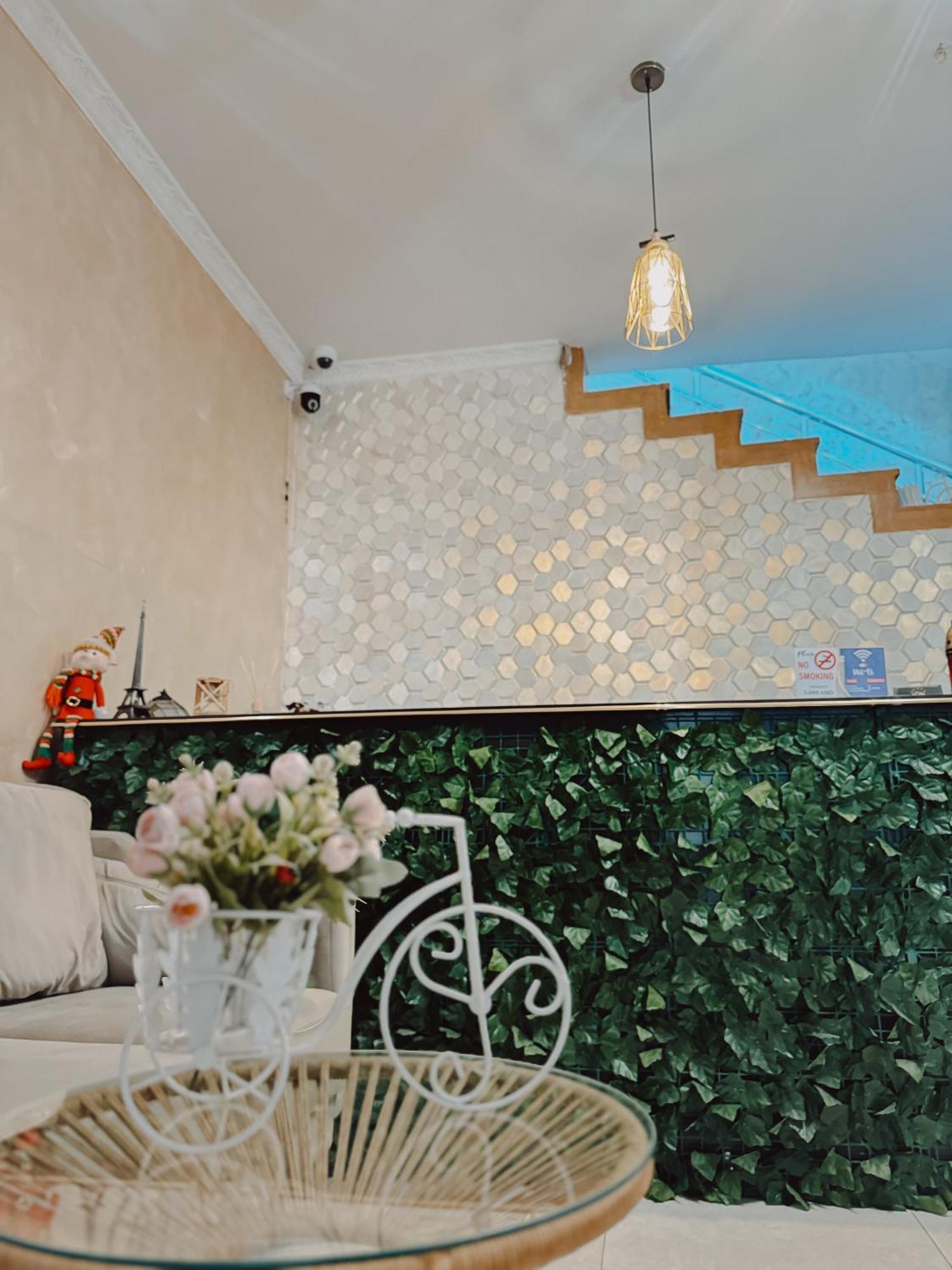 Yerevan Hotel Exterior photo