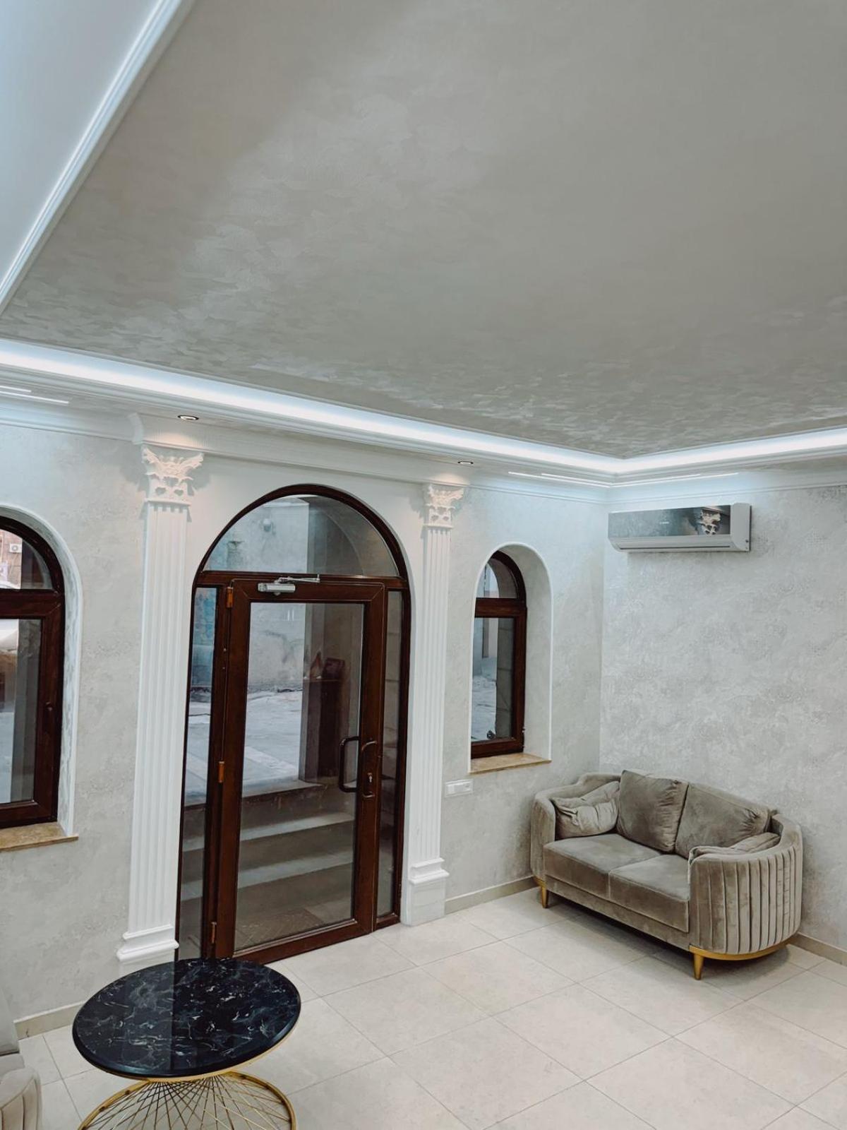 Yerevan Hotel Exterior photo